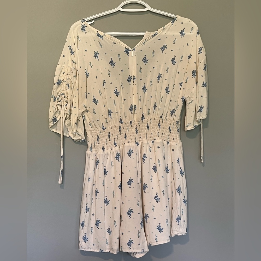 Backyard Roses - Floral Romper - Picture 2 of 3